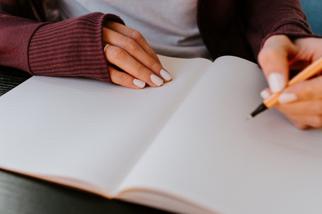 keeping a journal could help you free your mind