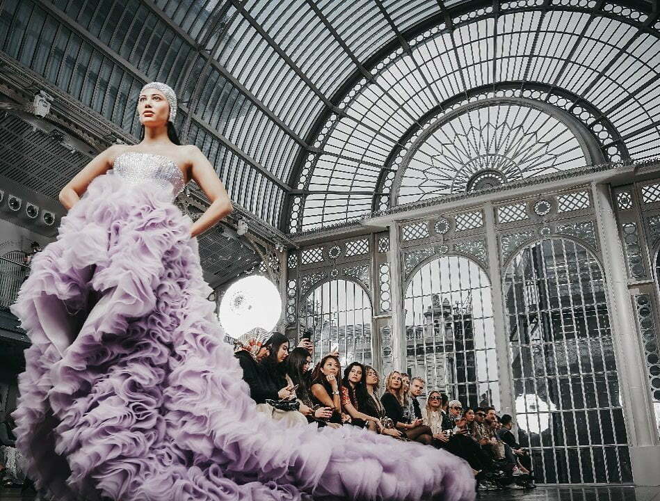 If you wonder what's next for the Fashion London Week Spring/Sumer 2021 we invite you to have a glimpse at a trendy report forecasting the next 10 colours to bring hope, optimism, pleasure and joy to our lives in Spring/Summer 2021.
