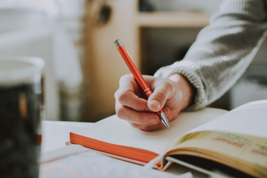 Journaling is an easy way of write without constraints. You can be more creative than if you were to stick to traditional formats and the freedom that comes with it is liberating, allowing a greater range of expression than conventional writing techniques.