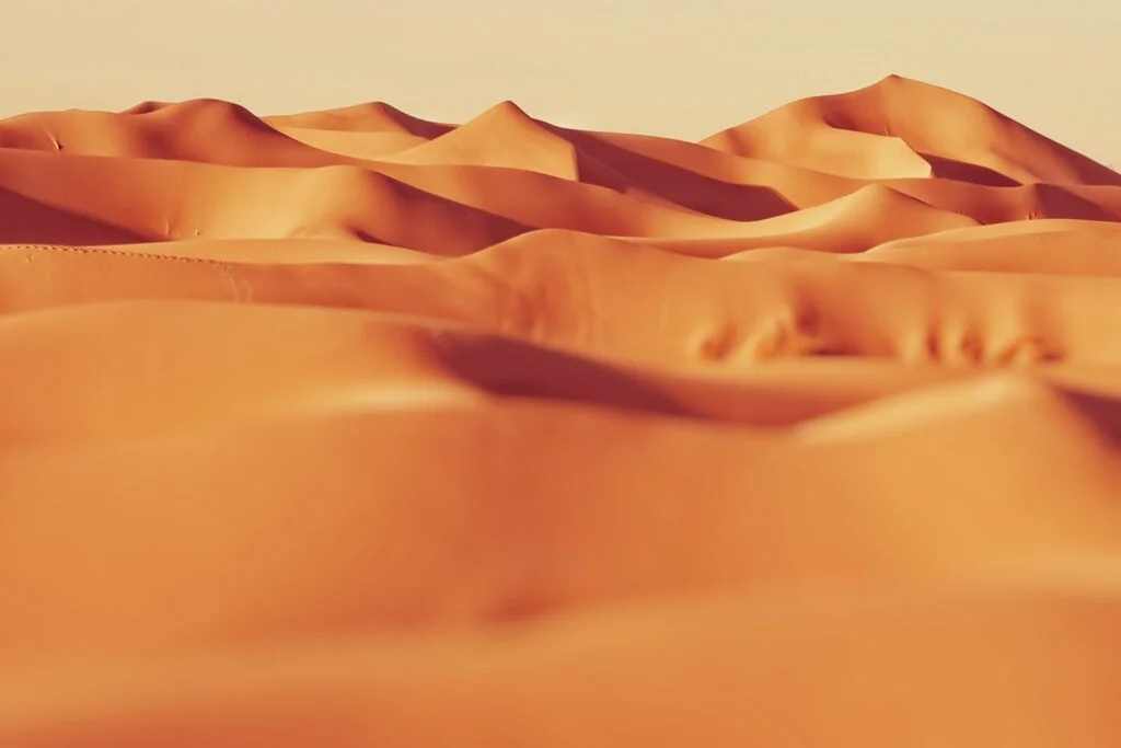 desert and sand could look like your relationship when you or your partner are emotionally unavailable 