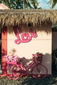 what are the mental health activities to build and maintain a happy relationships?