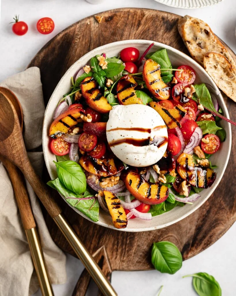 To inspire you, here are some summer breakfast ideas that are not only nutritious but also delicious. Each is simple to prepare and is perfect for a lazy morning. These recipes can easily be adapted for any day of the week, ensuring you can maintain your breakfast routine regardless of your schedule. So, let's dive in and start making breakfast the hero of your mornings!