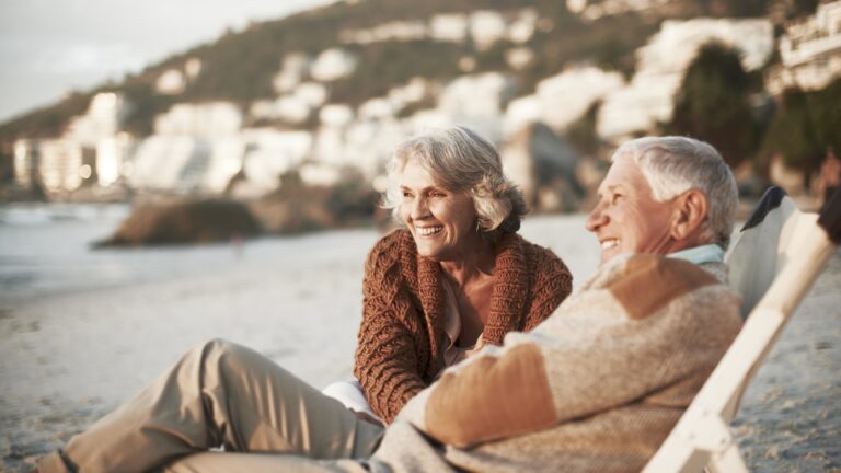 How are Modern Retirees Redefining Retirement in the New Golden Age?