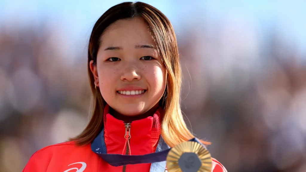 Coco Yoshizawa triumphs at Paris 2024, seizing gold in the skateboarding event. Discover the full story of her spectacular performance and what it means for the sport.