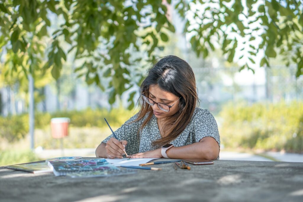 Writing to Make Every Day a Good, Happy Day: Emotional Resilience