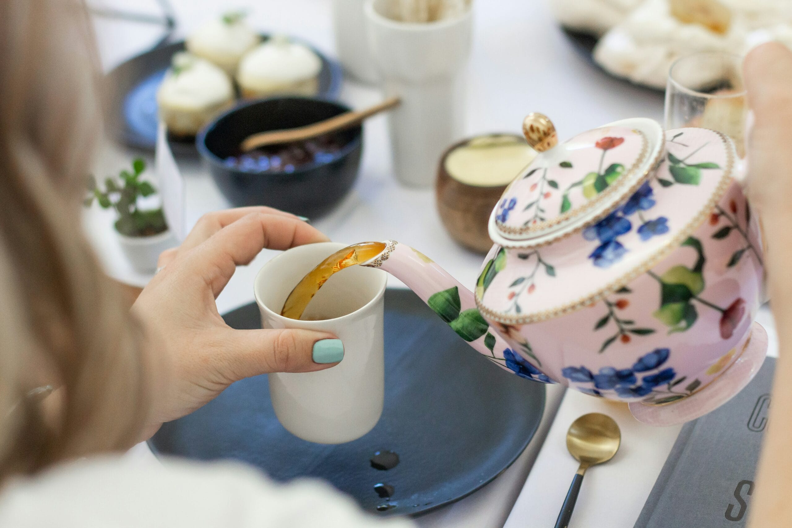 Are you tired of running on emotional overdraft? Confidence is your best currency. Imagine what you could afford if your confidence account was full. Dr Marina Nani breaks down how to open a new confidence account and shut down self-doubt.