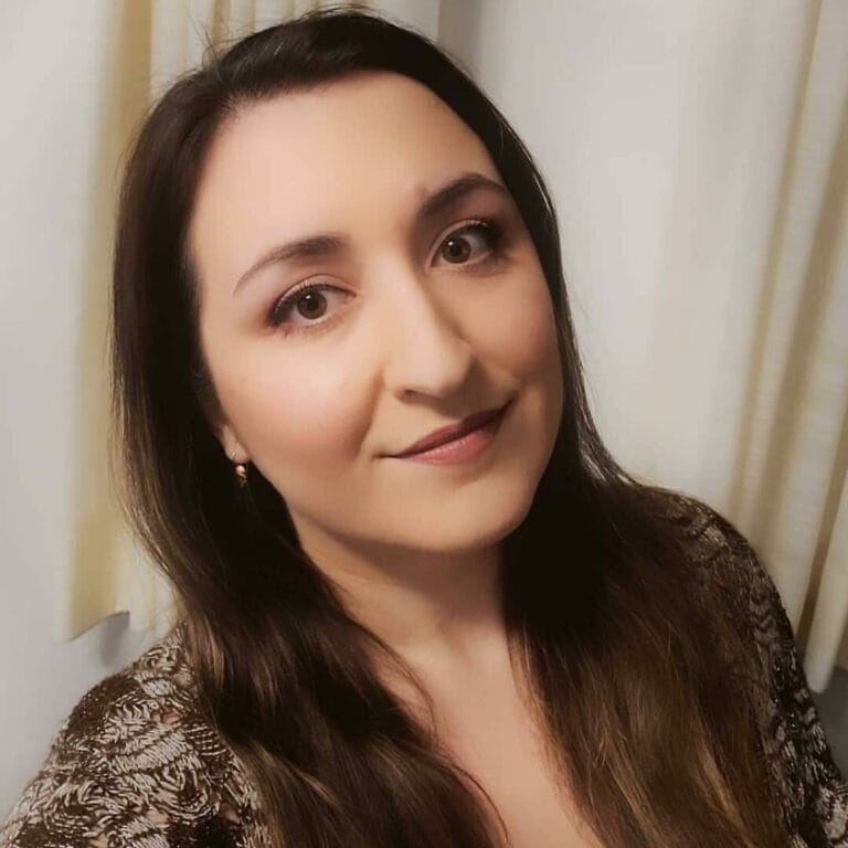 Discover how hormonal balance, gut health and holistic care shape adult skin issues—explore Dr Galina Mironova’s science-backed approach to lasting skin health