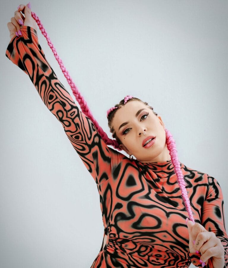 LaRudche brings soulful authenticity to Dubai’s music scene, blending jazz, funk and self-confidence for a celebration of multicultural creative voices
