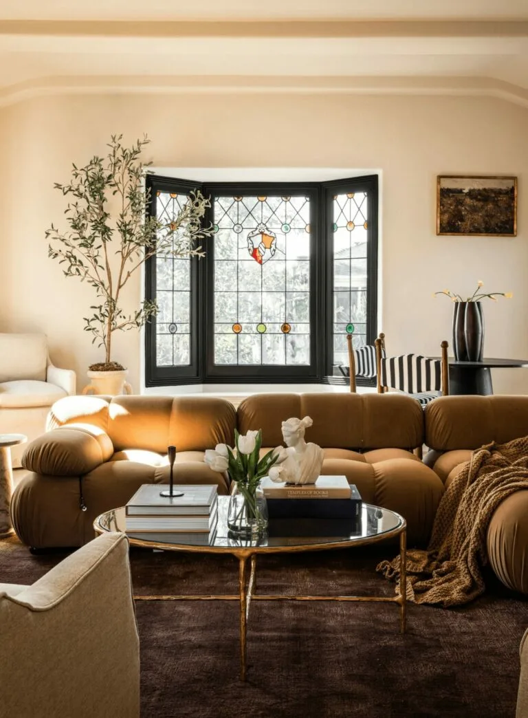 Discover how careful restoration and thoughtful design revive 1930s Los Angeles homes, merging historic glamour, architectural heritage and modern luxury