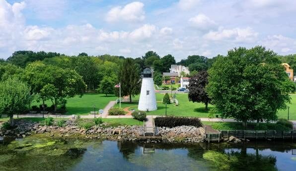 Discover Havre de Grace’s charm as a lifestyle blog inspires meaningful outings, community spirit and joyful local adventures for women and families